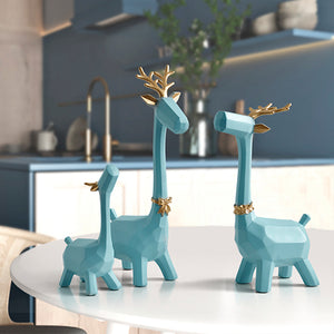 Decorative Giraffe Figures